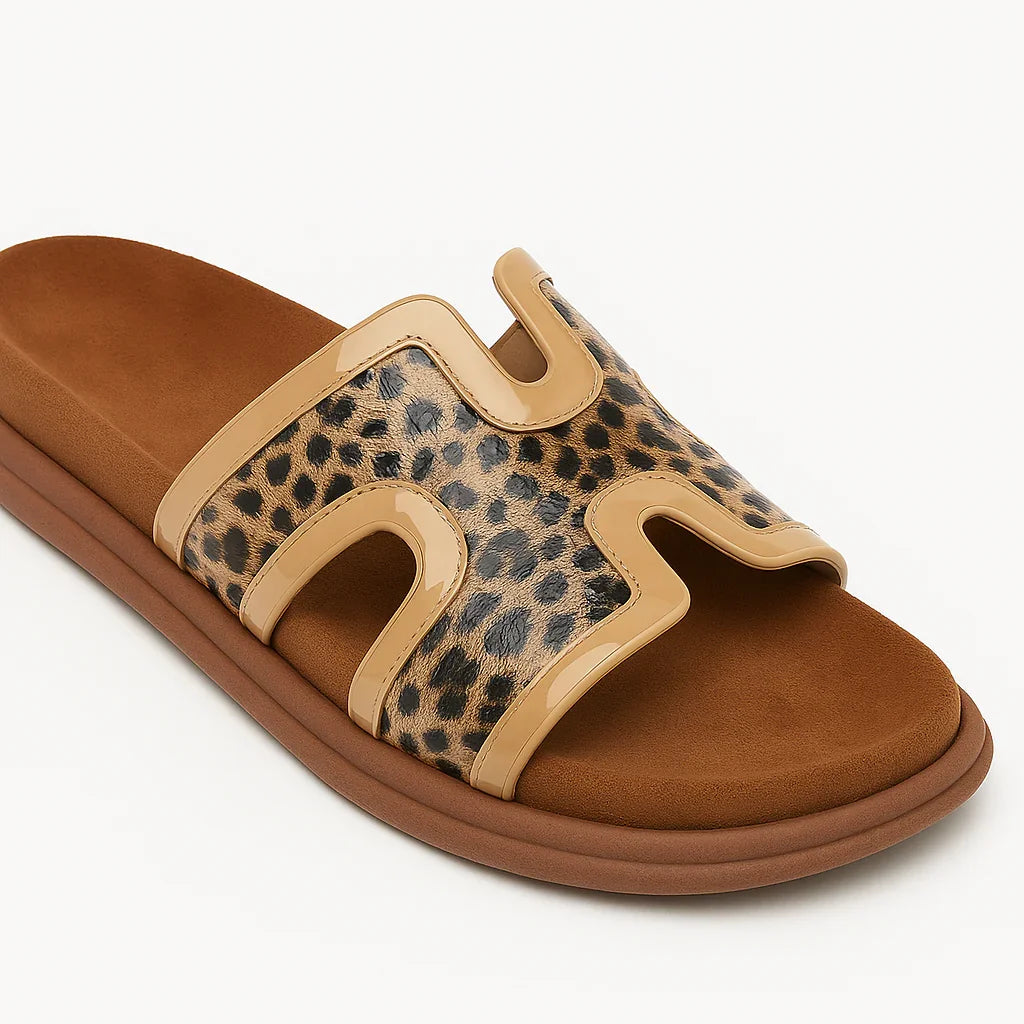 Sandalia Kiara – Diseño Animal Print | Cómoda y Moderna