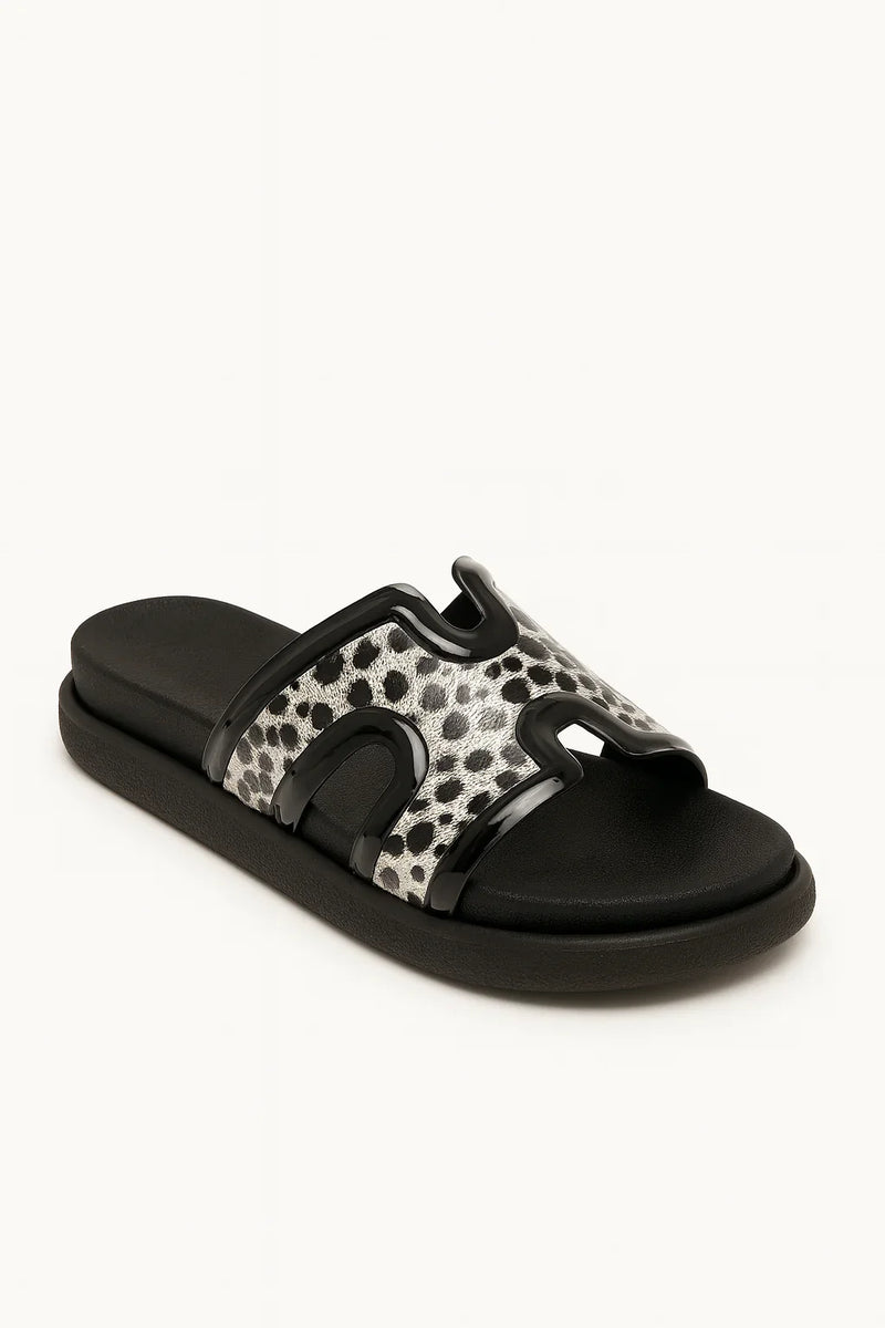 Sandalia Kiara – Diseño Animal Print | Cómoda y Moderna